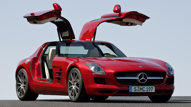 Illustration for article titled Kraftwerk: A History Of The Insane Cars From AMG